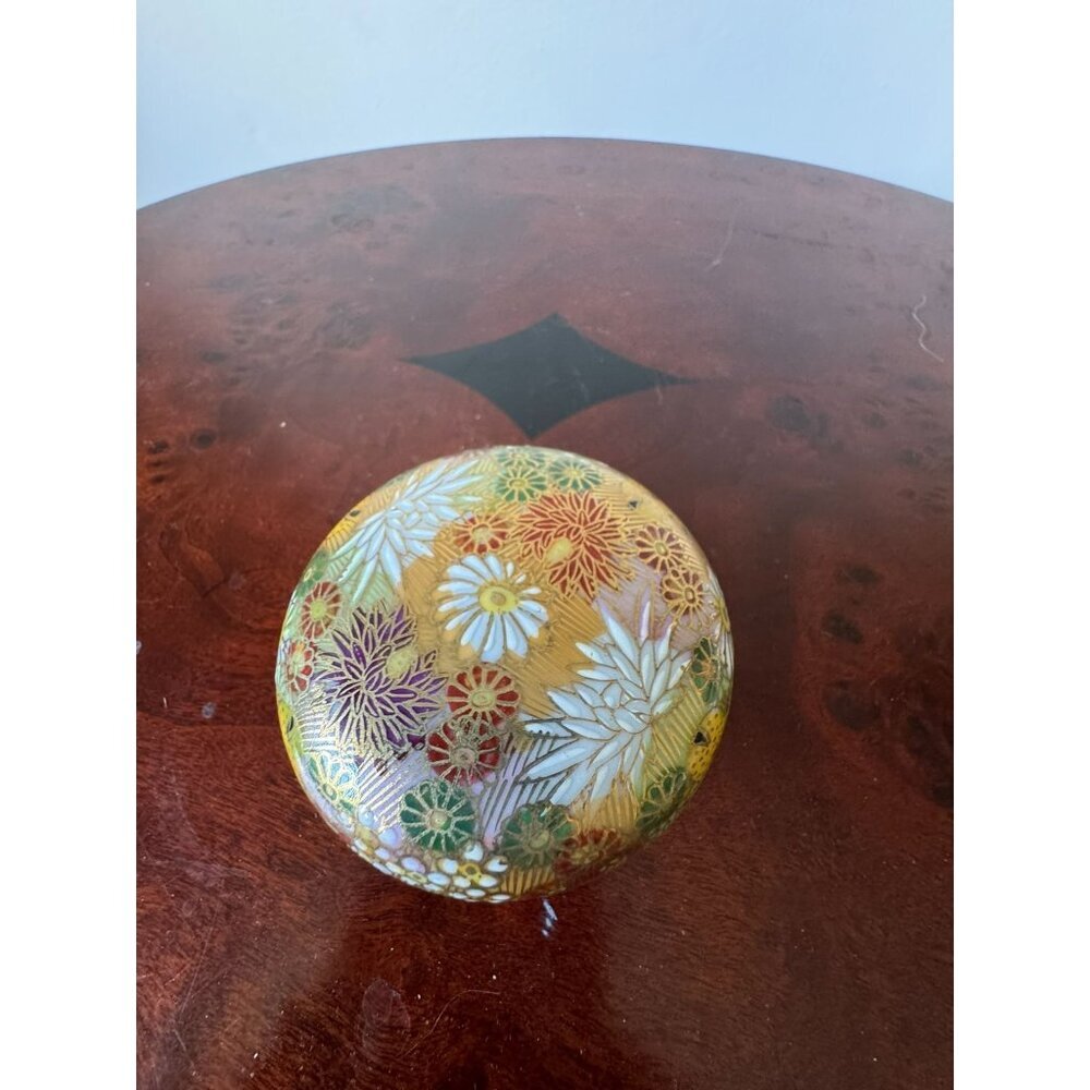 Vintage Japanese Satsuma Thousand Flowers Hand-Painted Porcelain Trinket Box
